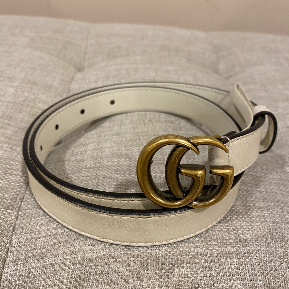 Gucci Cream Leather Belt with Gold GG Buckle 65/26